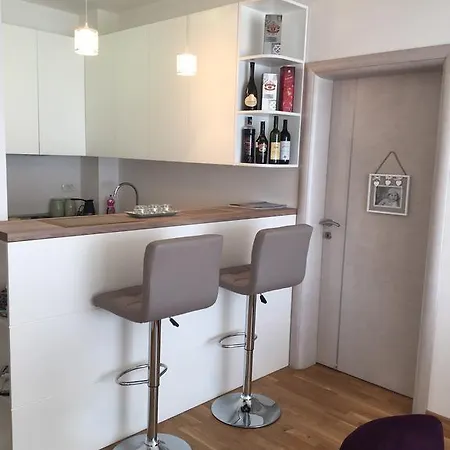 Pab Apartment Budva
