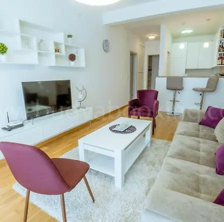 Pab Apartment *